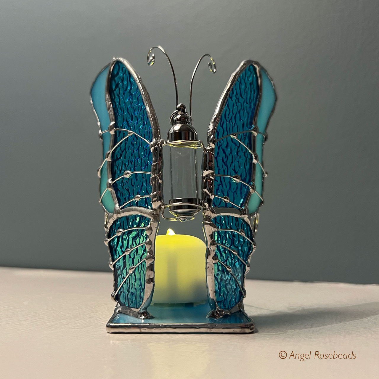 Butterfly - Medium blue texture/light blue